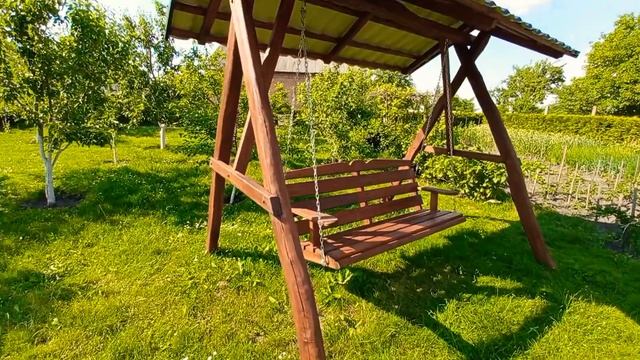 ПРОСТА САДОВА дерев'яна качеля з дахом!! смотреть онлайн