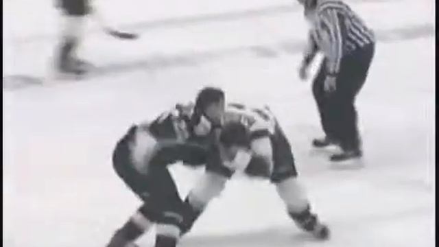 Paul Bissonnette vs Greg Amadio 5/3/09 смотреть онлайн