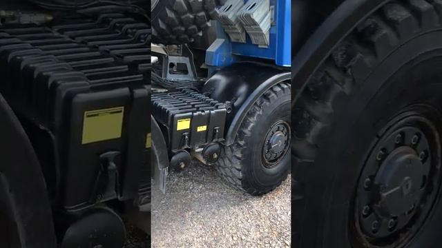 Обзор Самосвал TATRA T158-8P5R46 8X8.1R смотреть онлайн