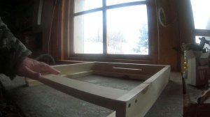 Выдвижное сетчатое дно улья сделаем за несколько минут.