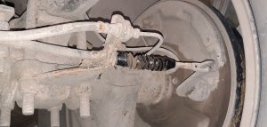 Замена пыльников троса ручника УАЗ Патриот.