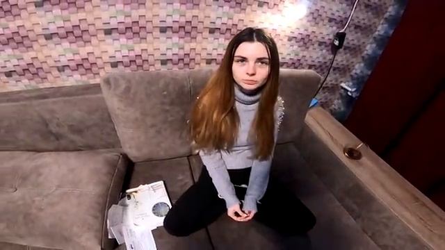 Почему ЛЕНКА Ходит Без ЛИФОНА У Нас Дома? смотреть онлайн