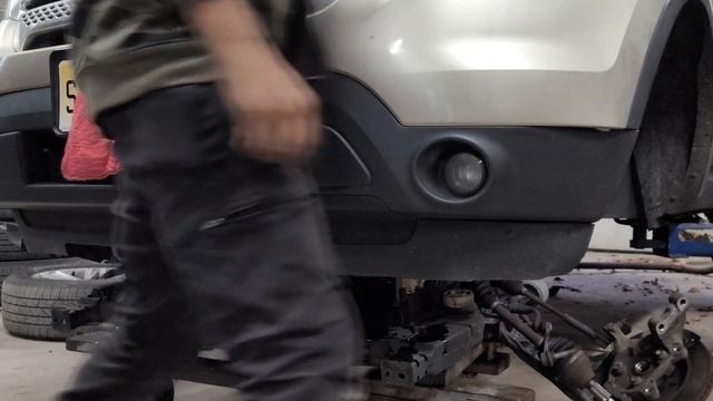 Engine removal 2011-2020 Ford Explorer . смотреть онлайн