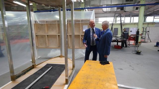 SkyWay Первый юнибус смотреть онлайн