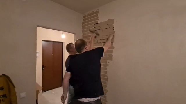 Кирпичная кладка своими руками / Трафарет под кирпич для штукатурки / Ремонт в стиле лофт смотреть онлайн