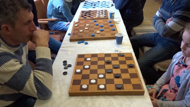 #187. Акбаш И.- Еригина Е. 23.02.2020 Бешгиоз, турнир по шашкам в честь дня "Защитника Отечества" смотреть онлайн