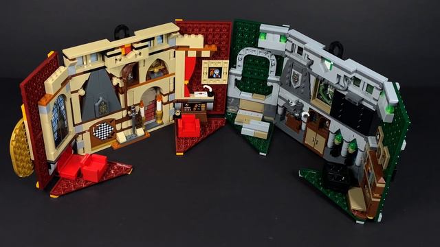 LEGO Harry Potter 2023 Hogwarts Banners Comparison & Review! смотреть онлайн