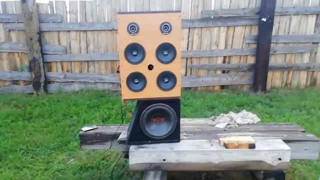 Покрытие теплицы 300 кв. армированной плёнкой. Самодельная колонка своими руками. смотреть онлайн