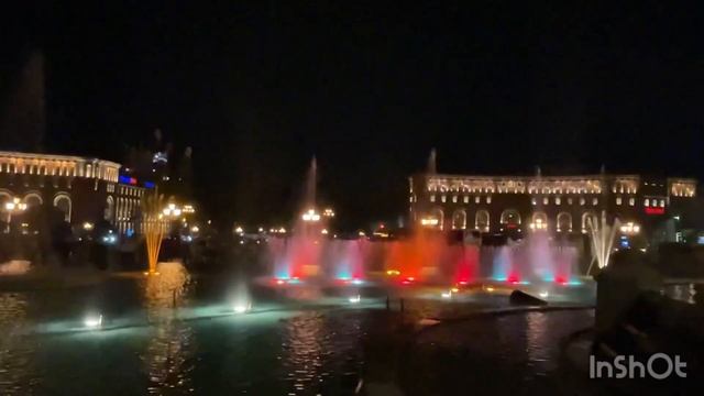 Singing fountains Yerevan Republic Square Поющие фонтаны Ереван Площадь Республики 2023 смотреть онлайн