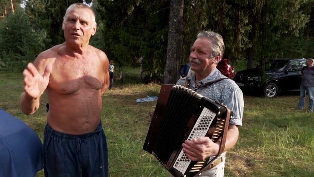 Как гуляют в деревне / Жизнь в селе / Деревенский блоггер смотреть онлайн