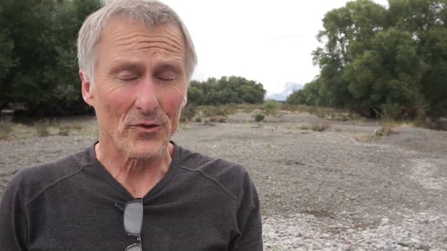 Artist describes NZs freshwater crisis смотреть онлайн