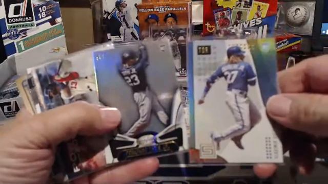 2019 Topps Update Hanger Box Opening!! смотреть онлайн