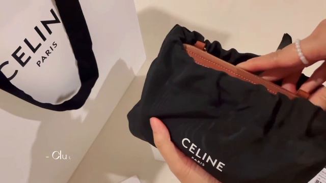 [Unboxing] CELINE - Clutch with Chain in Triomphe Canvas and Lambskin (WHITE/TAN) смотреть онлайн