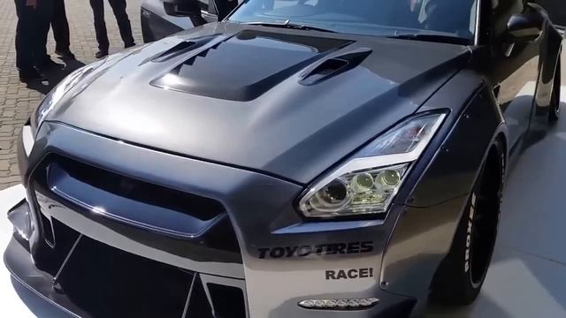 LBWK Liberty Walk GT-R R35 Startup & Revs W/ Armytrix GTR Titanium Valvetronic Exhaust Straight Pip