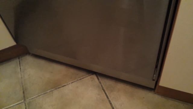 Nowa CANDY TRIO 9501/1X - głośna praca, buczenie, rezonans film 2 смотреть онлайн