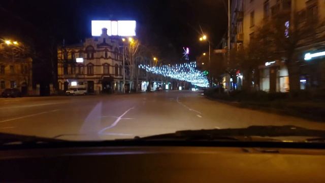 Новогодний Ночной Тбилиси 2021 смотреть онлайн