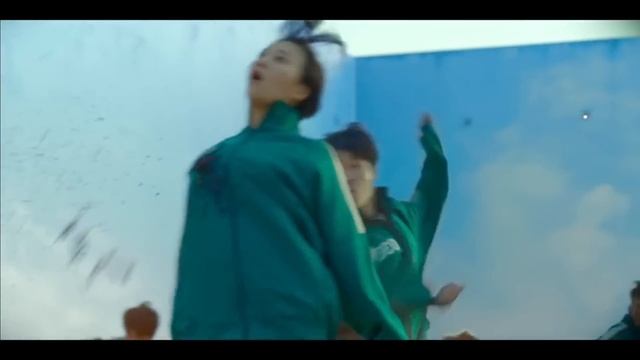 SQUID GAME | RED LIGHT GREEN LIGHT SCENE смотреть онлайн