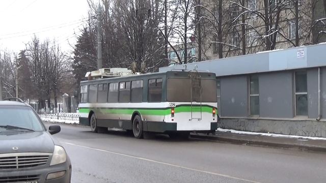 Троллейбус ЗиУ-682 КР Иваново борт 28 по маршруту 4 смотреть онлайн