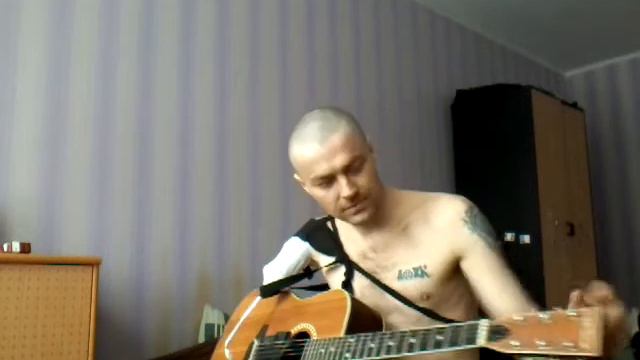 Жесть пацан без руки на гитаре играет про ато и нашу жизнь смотреть всем инвалид на гитаре(2) смотреть онлайн