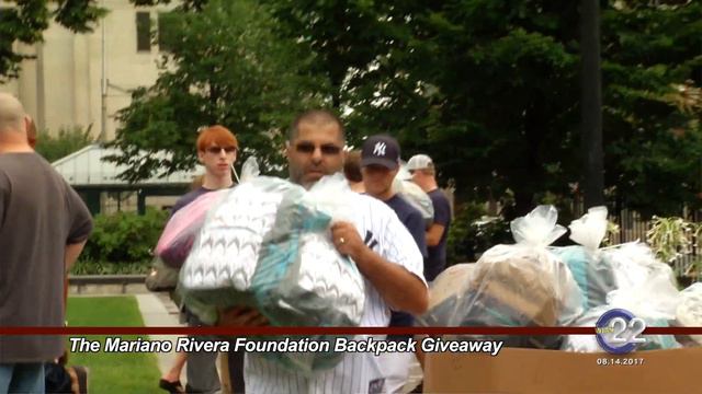 Sights & Sounds - Mariano Rivera Backpack Giveaway смотреть онлайн