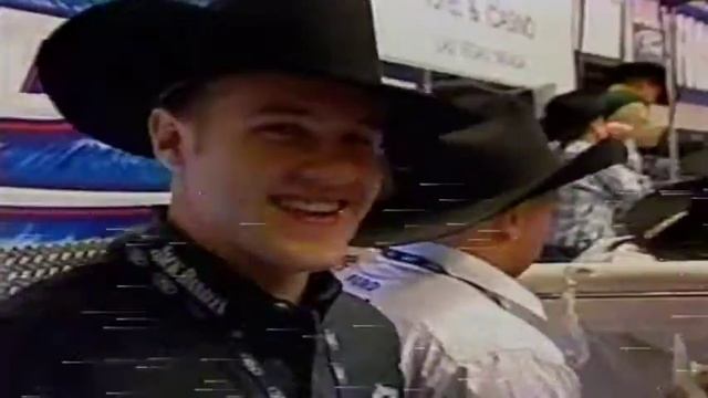 Cory Rasch vs Git 'Er Done - 04 PBR Fort Worth (87.5 pts) смотреть онлайн