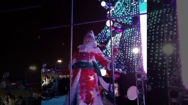 С наступающим Новым годом! смотреть онлайн