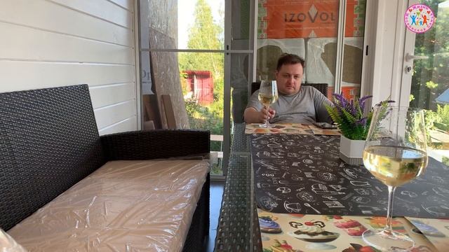 1176 ВОСКРЕСЕНЬЕ в ДОМЕ на ДАЧЕ / СОБИРАЕМ СТЕЛЛАЖ / СТРОЙКА / СИЕСТА /СМОРОДИНА / ПОВЕСИЛИ КАРНИЗЫ смотреть онлайн