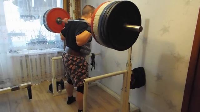 Домашние тренировки. Как избавиться от застоя в приседаниях со штангой смотреть онлайн