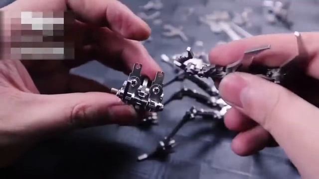 3D Metal model assembly смотреть онлайн