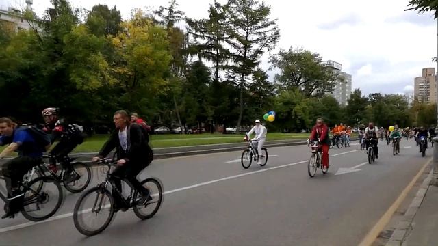 осенний Московский Велопарад 2017! смотреть онлайн