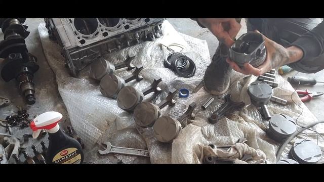 Собираем поршень с шатуном на двигатель M62b44 от Икса E53