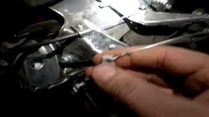 Минитрактор. Установил тросик на  воздушную заслонку.