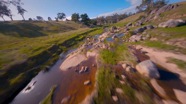 Shimmer : Cinematic FPV смотреть онлайн
