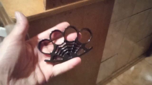 Кастет паук и кастет радужный с Wildberries смотреть онлайн