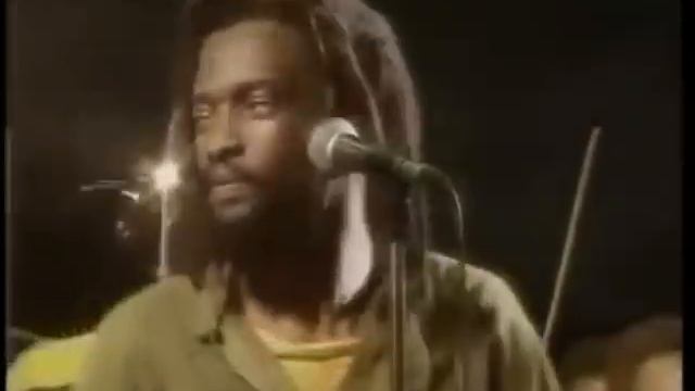 Lucky Dube Warned President Paul Kagame to Stop killings and Conflicts смотреть онлайн