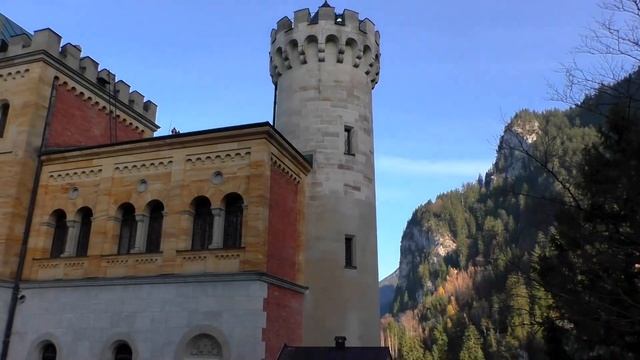 Замок Нойшванштайн. Schloss Neuschwanstein. Хо́эншвангау. ГЕРМАНИЯ. смотреть онлайн