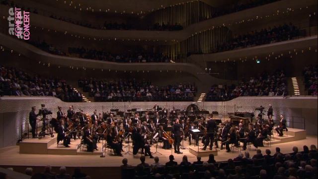 Sibelius: Violin Concerto in D - Joshua Bell /Krzysztof Urbański /NDR Elbphilharmonie Orchestra смотреть онлайн