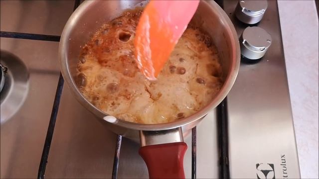 Медовый торт. ТОРТ для МУЖА. Торт с ягодами и крем чиз. МЕДОВЫЕ КОРЖИ. НОВЫЙ РЕЦЕПТ смотреть онлайн