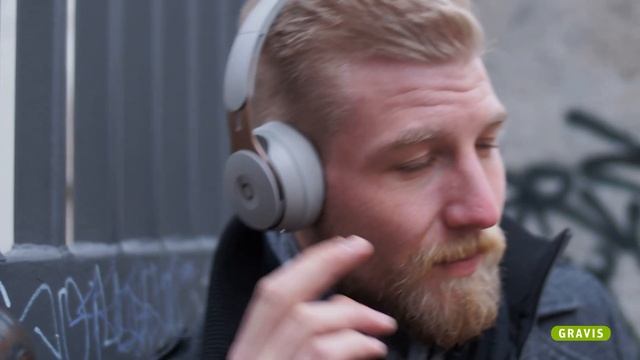 Beats Solo Pro Review - GRAVITIES #120 смотреть онлайн