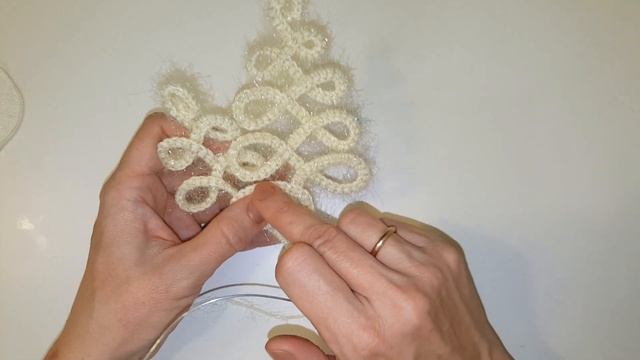 Идея!?ЕЛОЧНЫЕ ИГРУШКИ крючком из проволоки / Своими руками /Мастер-класс смотреть онлайн