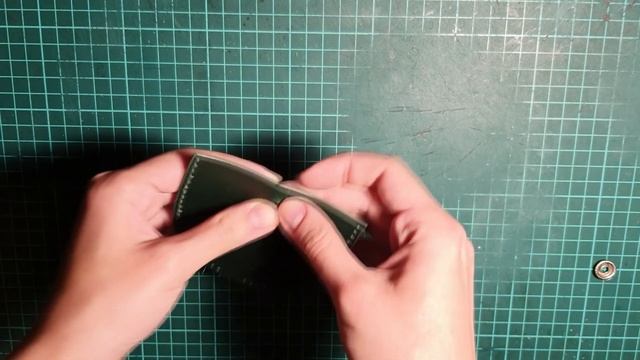 Making DIY leather headphones case / Сделать чехол для наушников из кожи своими руками. Выкройка. смотреть онлайн