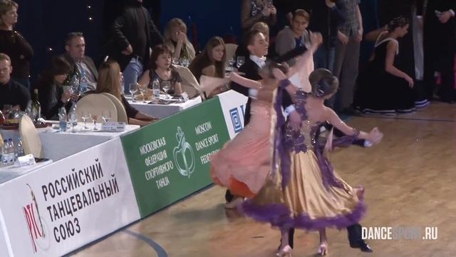 Пляцок Вячеслав - Власова Алина, 1/2 Quickstep смотреть онлайн