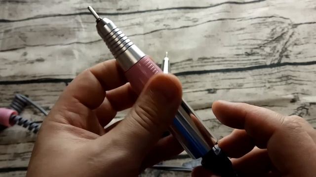 Как быстро отрегулировать зажим фрезы без разбора основного механизма смотреть онлайн
