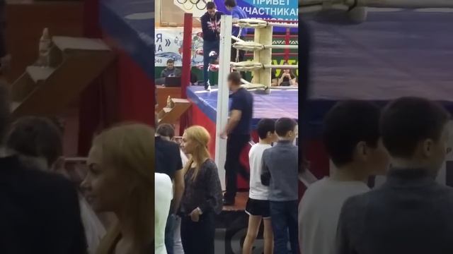 Камран.сургут.бой2.тайский бокс смотреть онлайн