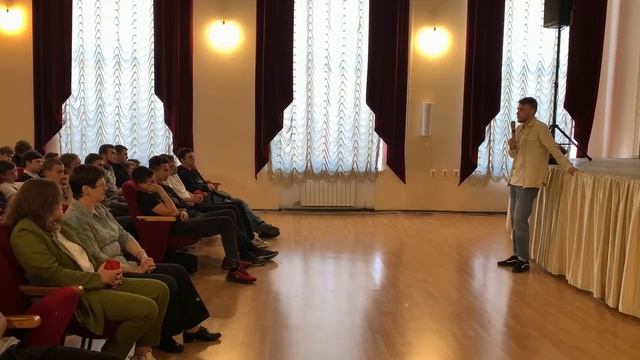 Видеоролик с мероприятия «История успеха», посвящённого Дню СПО смотреть онлайн
