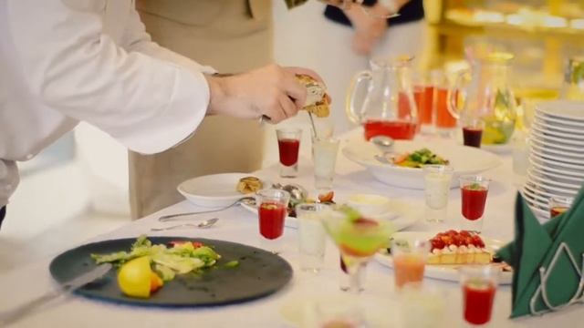 Презентация летнего меню ресторана Клюква в сахаре смотреть онлайн