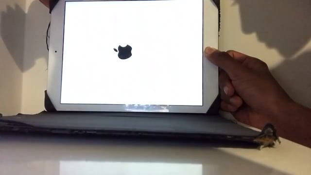 How to fix a disabled iPad or iPhone without iTunes смотреть онлайн