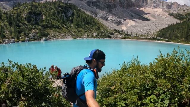 Best Dolomites Hikes: Lago Di Sorapis Hike Guide смотреть онлайн