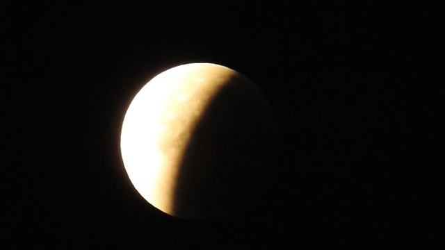 BLOOD MOON - LUNAR ECLIPSE Nicon P900 смотреть онлайн