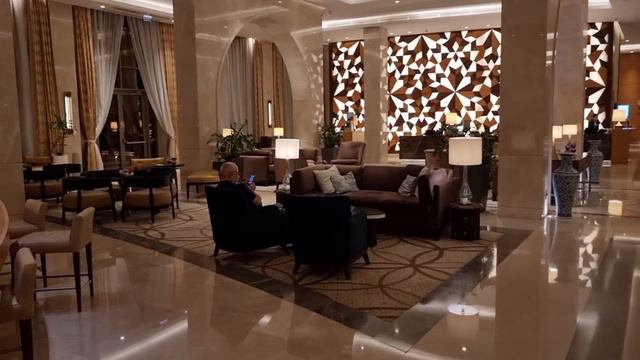 ЖАРА. ДЕНЬ В ОТЕЛЕ. ИЩЕМ ТАРЕЛКУ. ТАШКЕНТ. смотреть онлайн